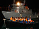 Un bateau de clandestins intercepté par une patrouille de la marine maltaise le 22 août 2008.(Photo : Reuters)