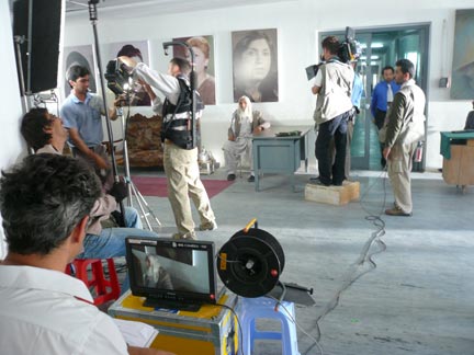 Tournage de <em>Kabouli Kid</em>.(Photo : Constance de Bonnaventure/ RFI)