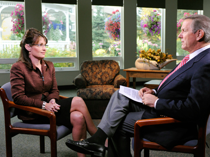Sarah Palin, colistière de John McCain dans la course à la présidentielle américaine, interviewée par Charles Gibson.( Photo : Reuters )