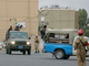 Sanaa, le 17 septembre 2008. Les forces de l'ordre ont bouclé tout le périmètre autour de l'ambassade des Etats-Unis.(Photo : Reuters)