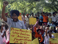 Des étudiants indiens ont manifesté contre l'accord américano-indien sur le nucléaire.(Photo : Reuters)