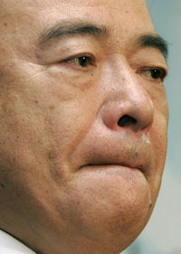 Nariaki Nakayama, après sa démission comme ministre des Transports du Japon, le 28&nbsp;septembre 2008.(Photo : Reuters)