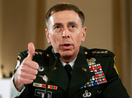 Le général David Petraeus au Capitol Hill à Washington, le 10 septembre 2008.(Photo : Reuters)