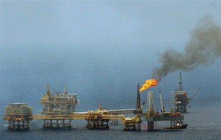 Les puits de pétrole du Golfe du Mexique sont menacés par l'ouragan Gustav.(Photo : AFP)