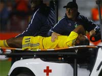 Didier Drogba sort sur blessure.(Photo : Reuters)