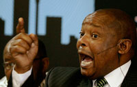 Mosiuoa Lekota, ex-ministre sud-africain de la Défense : «&nbsp;<em>Zuma devrait passer en justice&nbsp;</em>».(Photo : Reuters)