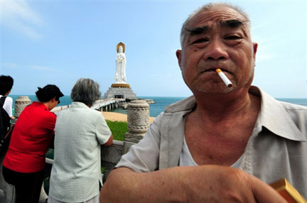 En Chine, on compte environ 350 millions de fumeurs, ce qui représente 1/4 de la population.(Photo : AFP)