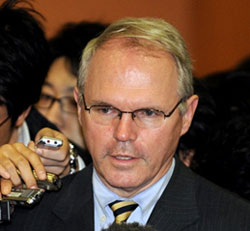 Le négociateur américain Christopher Hill, le 3 octobre 2008.( Photo : AFP )