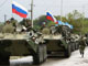 Une colonne de chars russes quitte un «&nbsp;check-point&nbsp;» sur les rives de l'Inguri, le 8 octobre 2008.(Photo : Reuters)