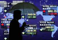 Les Bourses asiatiques ont vécu vendredi une nouvelle descente aux enfers, toujours en proie aux incertitudes économiques. ( Photo : Reuters )