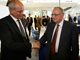 Berthold Huber (g) président d'IG Metall et Martin Kannegiesser président de la fédération patronale Gesamtmetall, ont trouvé un accord sur les salaires, évitant de justesse une grève illimitée. (Photo: Reuters)