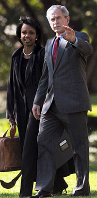 Le président George Bush et la secrétaire d'État américaine, Condoleezza Rice, le 31 octobre 2008.(Photo : AFP)