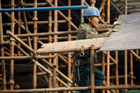 Dans le cadre de ce plan de relance, le gouvernement chinois va consacrer plusieurs centaines de milliards de yuans au secteur de la construction.( Photo : Reuters )