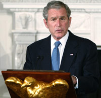 George W. Bush s'adresse aux membres du G20 qui sont d'accord pour trouver un système de "prévention précoce" aux crises financières.(Photo : Reuters)