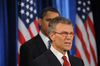 Tom Daschle, secrétaire à la Santé du gouvernement Obama.(Photo : Nicholas Kamm/Reuters)