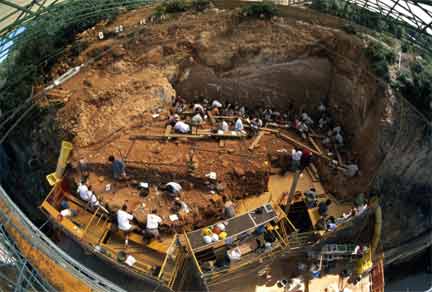 Les fouilles de la grotte "Gran Dolina" ont mis à jour l'existence des "Homos antecessor" (entre 1.000.000 et 780.000 années).© Javier Trueba/ Madrid Scientific Films/ Junta de Castilla y León/ Mnhn-Paris.