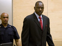 Thomas Lubanga, à l'ouverture de son procès à la Cour pénale internationale, le 26 janvier 2009.(Photo : Reuters)