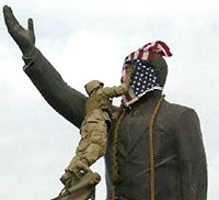 «<i>J´ai remercié Dieu en voyant la statue de Saddam déboulonnée</i>», lance Kamal, un commerçant kurde exilé à Amman.(Photo : AFP)