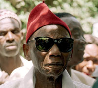 25 mars 2000: Mamadou Dia à Dakar.(Photo : AFP)