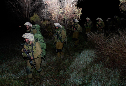 Des soldats israéliens lors d'une opération au nord de la bande de Gaza, le 3 janvier 2009.(Photo : Reuters)