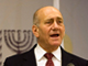 Le Premier ministre israélien Ehud Olmert fait une déclaration après une réunion du cabinet de sécurité israélien, à Tel-Aviv, le 17 janvier 2009. (Photo : Reuters)