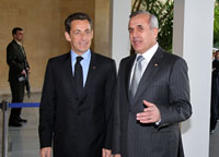 Le président français Nicolas Sarkozy (g) et le président libanais Michel Sleimane s'étaient rencontrés le 6 janvier 2009 à Baabda au Liban.( Photo : Reuters )