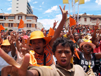 Les partisans d'Andry Rajoelina pendant la manifestation.( Photo : Stringer/ Reuters )