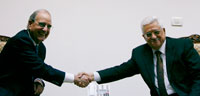 L’émissaire américain pour le Proche-Orient, George Mitchell a rencontré le président de l'Autorité palestinienne, Mahmoud Abbas, le 27 février 2009.(Photo : Reuters)
