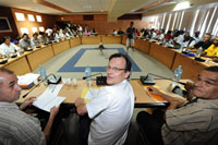 Les négociations entre le collectif LKP et&nbsp;le patronat ont repris le 20 février. (Photo: AFP / archives)