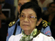 Ieng Thirith, l’ex-ministre des Affaires sociales sous le régime khmer rouge, lors de son avant-procès devant les chambres extraordinaires au sein des tribunaux cambodgiens, à Phnom Penh, le 24&nbsp;février 2009.(photo : Reuters)
