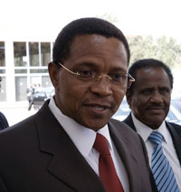 Dans son discours bilan, le président sortant de l’UA, le Tanzanien Kikwete, n’a pas cité une seule fois le nom de son successeur.(Photo : Reuters)