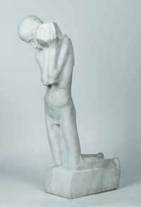 Porteur de reliques, Minne, 1897. Statuette, marbre.© ADAGP/ Paris 2009/ Musées royaux des Beaux-Arts de Belgique, Bruxelles