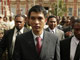 Andry Rajoelina devant le palais présidentiel d'Antananarivo, le 17 mars 2009.(Photo : Siphiwe Sibeko/Reuters)