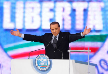 Le président du Conseil italien, Silvio Berlusconi, à l'ouverture du congrès fondateur du parti du Peuple de la liberté (PDL), le 27 mars 2009, à Rome.(Photo : Reuters)