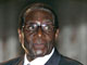Le président du Zimbabwe Robert Mugabe a appelé, jeudi 19 mars, l'Occident à lever les sanctions pesant sur son régime.(Photo : Reuters)
