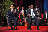 Le président français Nicolas Sarkozy (g) et son homologue congolais Joseph Kabila, au palais du Peuple à Kinshasa, le 26 mars 2009.( Photo : Reuters)