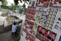 Affiches de campagne électorale à Jakarta le 6 avril 2009.(Photo : Roméo Gacad/AFP)