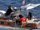 Les pirates somaliens à bord du voilier français, le <em>Tanit</em>, le 10 avril 2009.(Photo : Reuters)