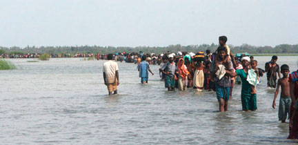 Plus de 35.000 civils ont fui la zone encore contrôlée par des rebelles tamouls au Sri Lanka.(Photo: Reuters)