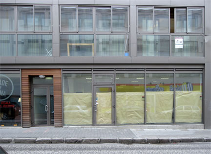 Les rues de Reykjavik sont désertes, nombre de magasins fermés.(Photo : D. de Courcelles / RFI)