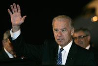 Le vice-président américain, Joe Biden, à son arrivée à Sarajevo le 19 mai 2009.(Photo : Danilo Krstanovic/Reuters)