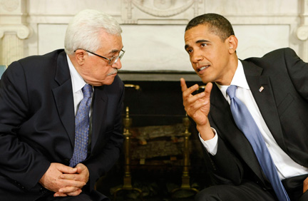 Le président américain et son homologue palestinien dans le bureau ovale de la Maison Blanche à Washington, le 28 mai 2009.(Photo : Reuters)