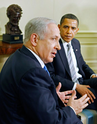 Le président américain (d) et le Premier ministre israélien (g) dans le bureau ovale de la Maison Blanche à Washington, le 18 mai 2009.(Photo : Reuters)