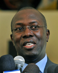 Souleymane Ndéné Ndiaye, ministre sortant de l'Economie maritime, a été nommé Premier ministre par le président sénégalais Abdoulaye Wade, le 30 avril 2009 et remplace Cheikh Hadjibou Soumaré, démissionnaire.(Photo : AFP)