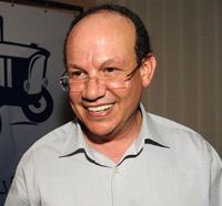 Le leader du Parti authenticité et modernité, Fouad Ali El Himma, le 12 juin 2009 à Rabat.(Photo : AFP)
