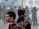 Dans les rues de Téhéran la police anti-émeute iranienne a procédé à de nombreuses arrestations parmi les manifestants, le 20 juin 2009.(Photo: AFP)