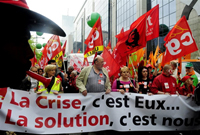 Une manifestation contre la crise économique et le chômage à Bruxelles, le 15&nbsp;mai 2009.(Photo : AFP)