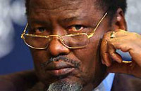 La SADC a nommé l'ancien président du Mozambique, Joaquim Chissano, médiateur afin de conduire de nouveaux pourparlers entre les acteurs de la crise malgache.(Photo: AFP)