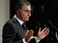 Reza Pahlavi lors d'une conférence de presse, mardi 23 juin, à Washington.(Photo : DR)