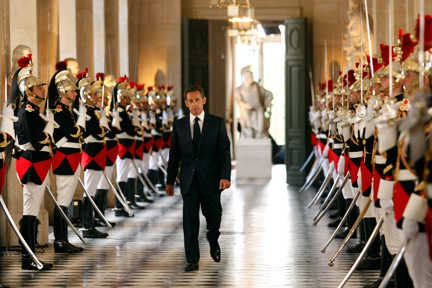 Nicolas Sarkozy lors de son arrivée à Versailles, le 22 juin 2009.( Photo : Reuters )